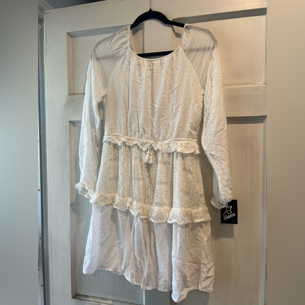 NWT Junior Womens White Party Dress - XL